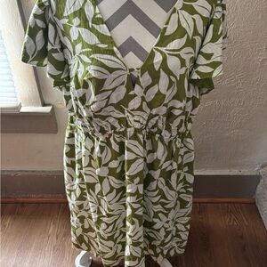 A New Day Green and White Leaf Print Dress